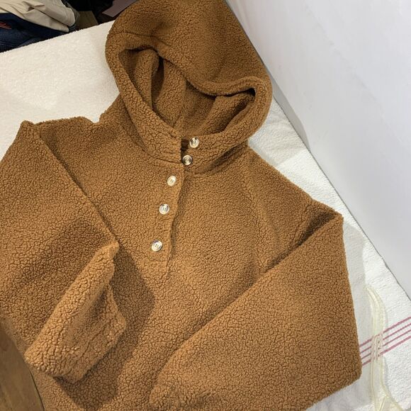 Camel Teddy Hoodie Two Pocket Sweater Womens Size Large Sherpa Jacket - Picture 2 of 7